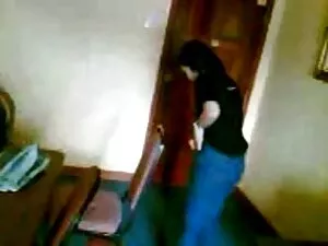 Cô ấy đã cứu các cô  ...