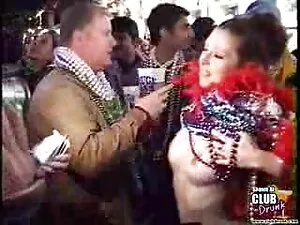 Hàng xóm mới, bạn bè ...