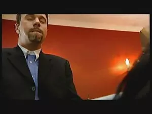 Muộn và cô gái được  ...
